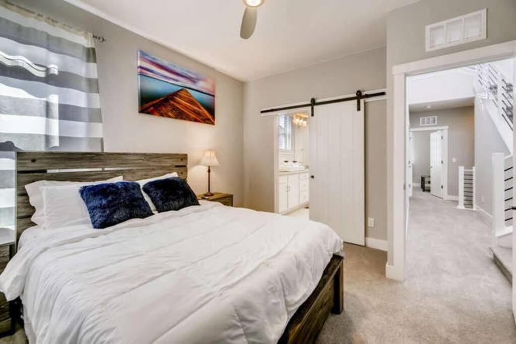 Luxury Oasis! Apartment Denver Exterior photo